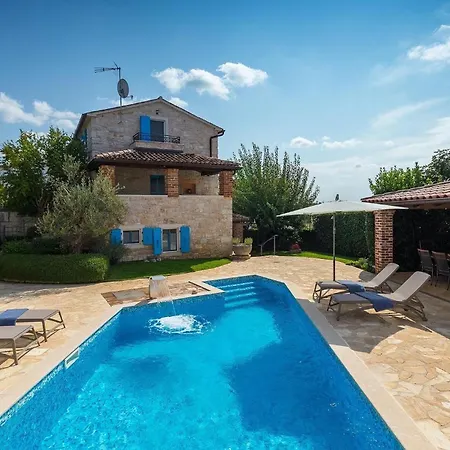 Simone Casa de Férias